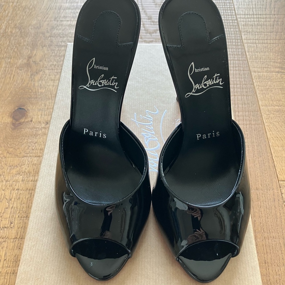 Christian Louboutin Me Dolly Heels